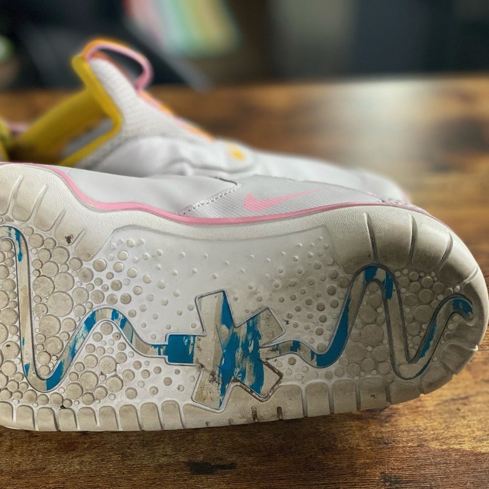 Nike Zoom Pulse Healthcare Shoes